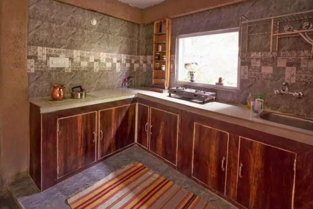 Independent Mud House Studio McLeod Ganj Exterior photo