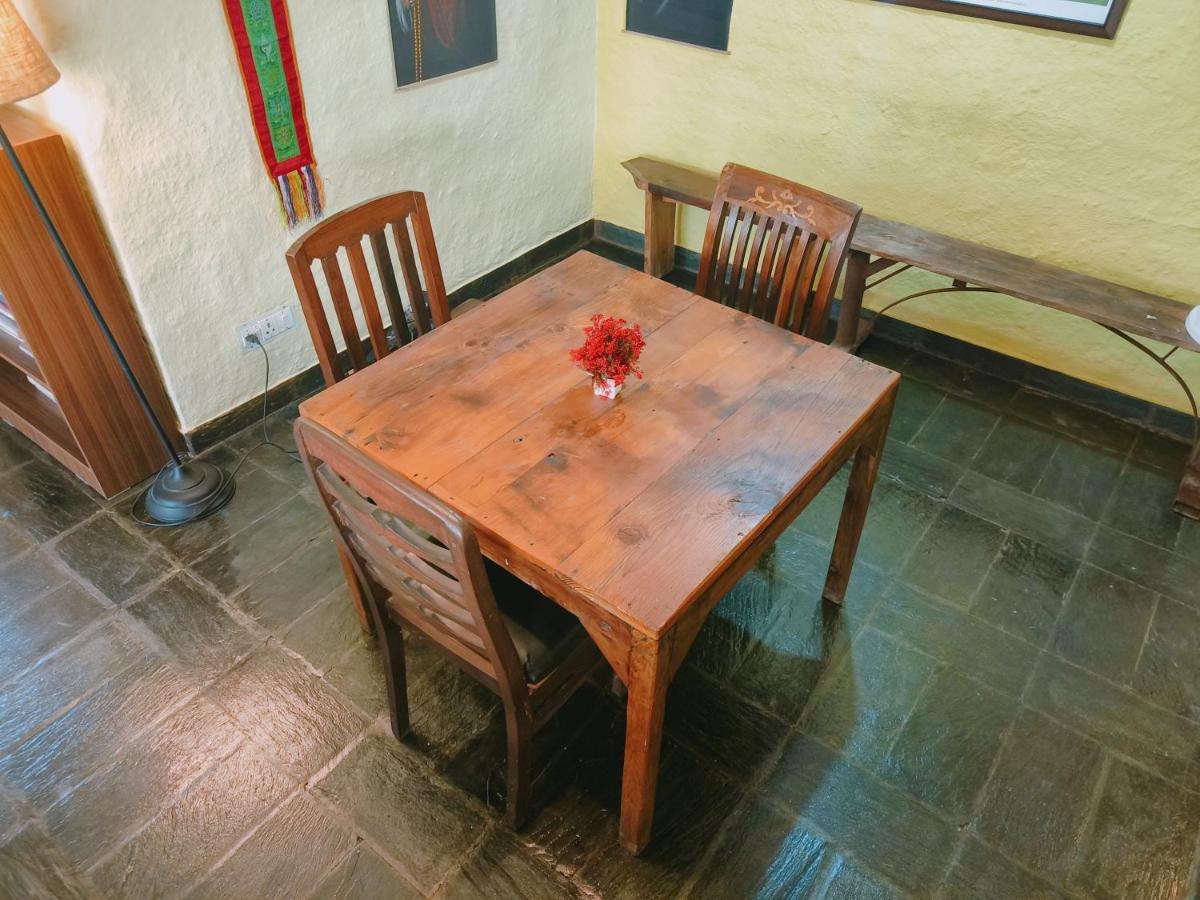 Independent Mud House Studio McLeod Ganj Exterior photo